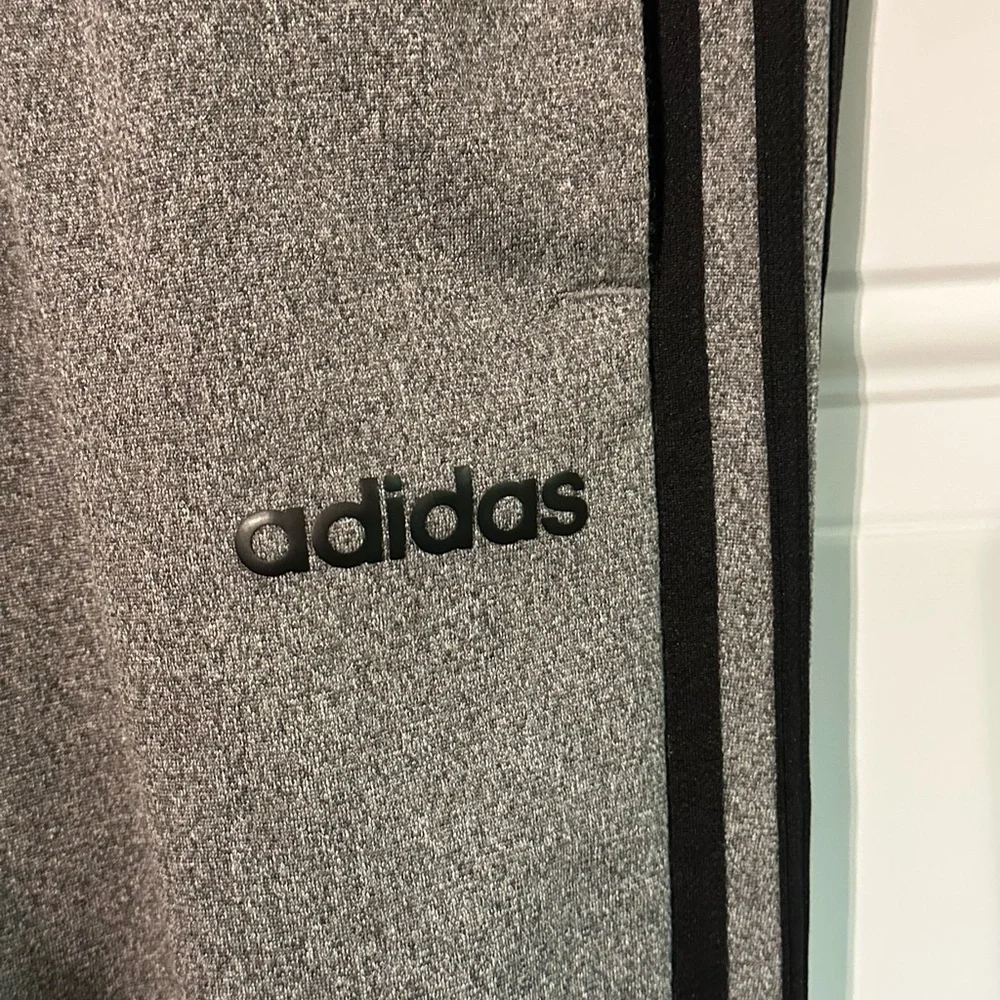 Adidas Track Pants Mens X-Large Gray/Black Straight 3 Stripe